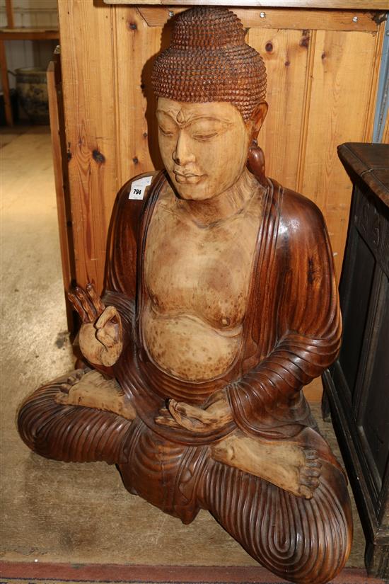Large carved Buddha(-)